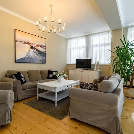 Lidia Apartament *